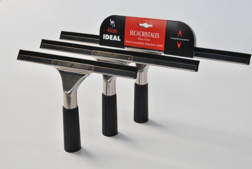 Portaescobilla metálico con perfil de goma cauho de larga duración.Fabricado en Acero Inoxidable.
Precios sin IVA
ENVÍO GRATIS a península y Baleares para compras superiores a 50 €
